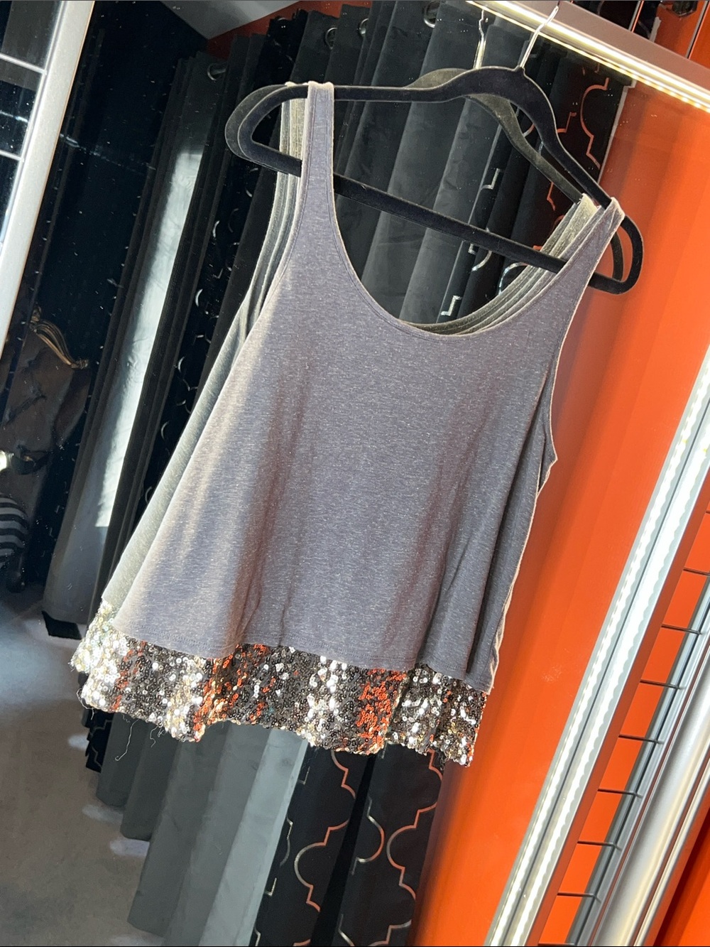 Effortless Glam Gray Layered Tank Top 🕊️